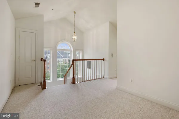 $5,000 | 172 Cameron Station Boulevard, Alexandria, VA 22304