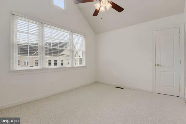 $5,000 | 172 Cameron Station Boulevard, Alexandria, VA 22304