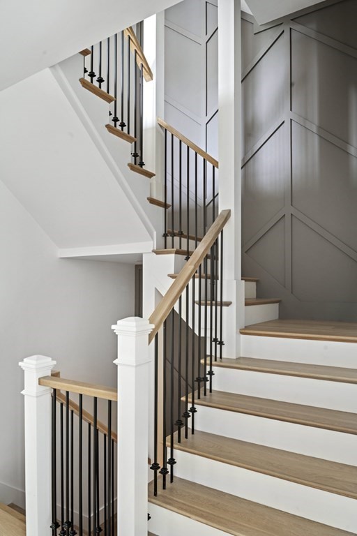 453 Albemarle Road, Unit A Newton, MA 02460 - Photo 12 of 32