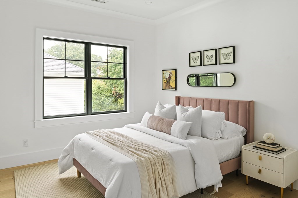 453 Albemarle Road, Unit A Newton, MA 02460 - Photo 19 of 32