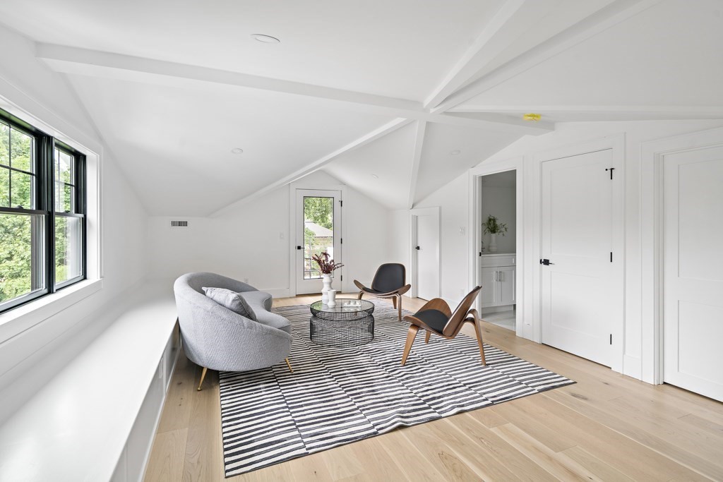 453 Albemarle Road, Unit A Newton, MA 02460 - Photo 21 of 32