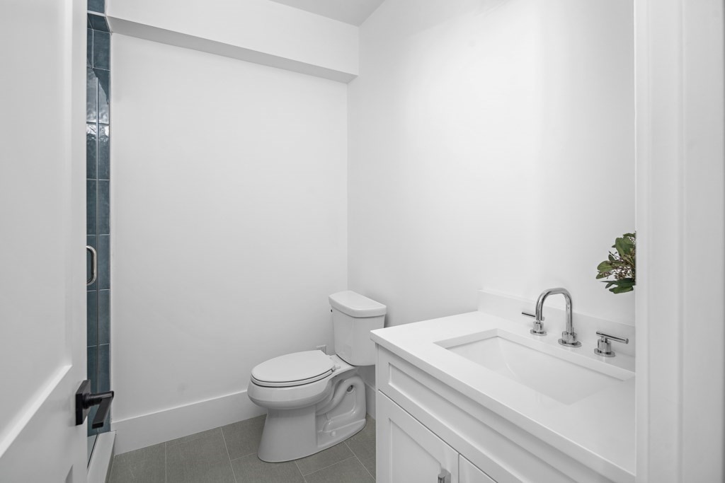 453 Albemarle Road, Unit A Newton, MA 02460 - Photo 27 of 32