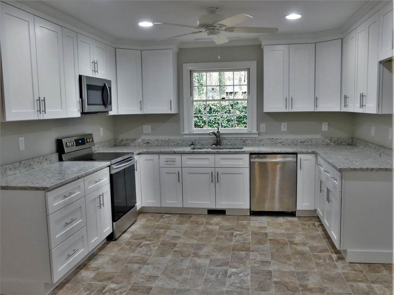 6809 Woodmere Drive Raleigh, NC 27612 - Photo 5 of 30 Photo 5