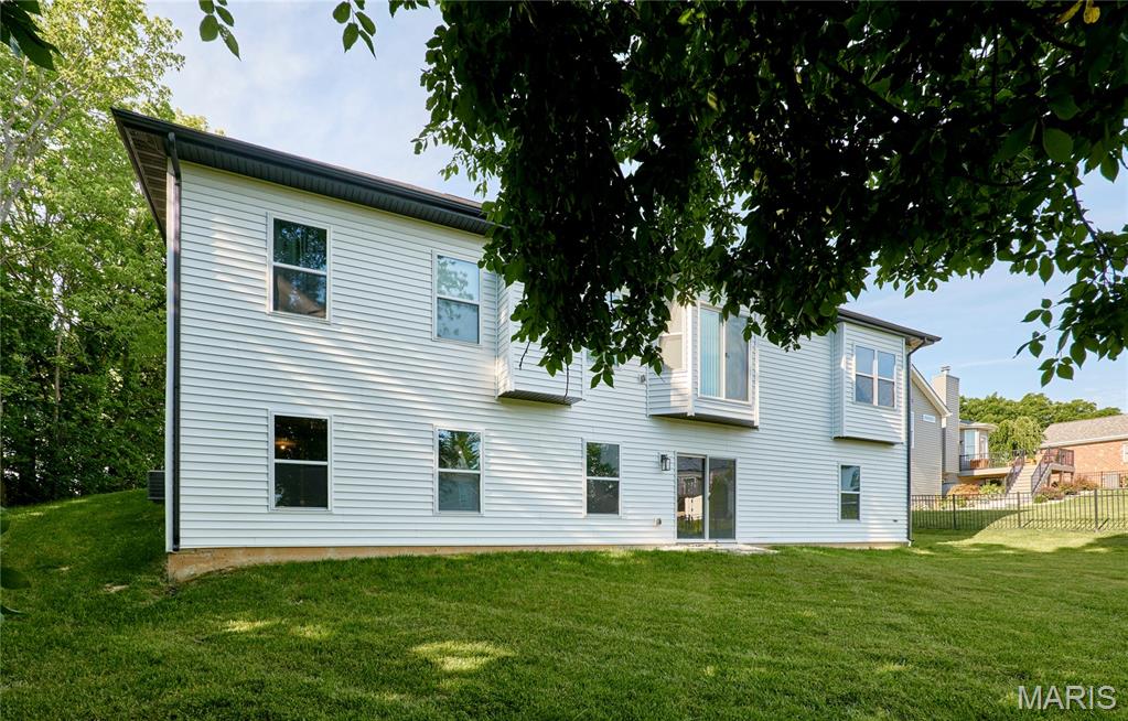 10236 Hawthorn Road Foristell, MO 63348 - Photo 4 of 52