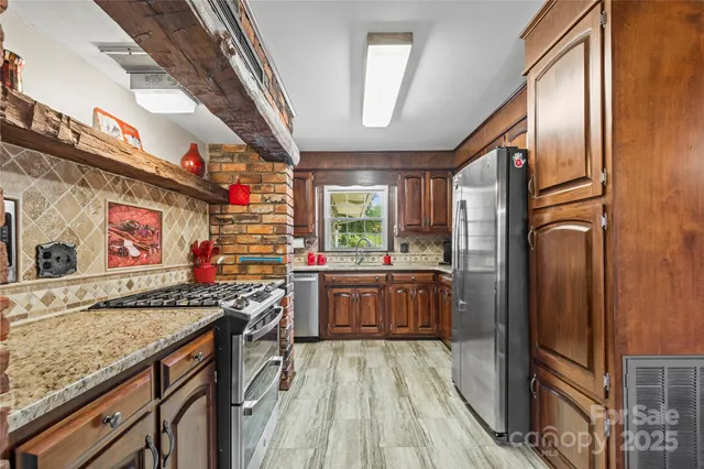 $419,900 | 239 Golf Course Road, Maiden, NC 28650