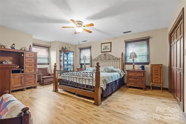 $419,900 | 239 Golf Course Road, Maiden, NC 28650