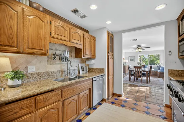 $900,000 | 7000 Marysville Boulevard, Rio Linda, CA 95673