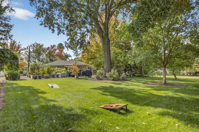 $900,000 | 7000 Marysville Boulevard, Rio Linda, CA 95673