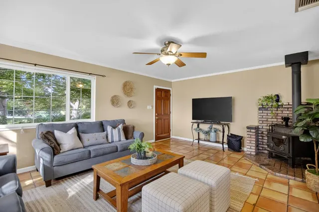 $900,000 | 7000 Marysville Boulevard, Rio Linda, CA 95673