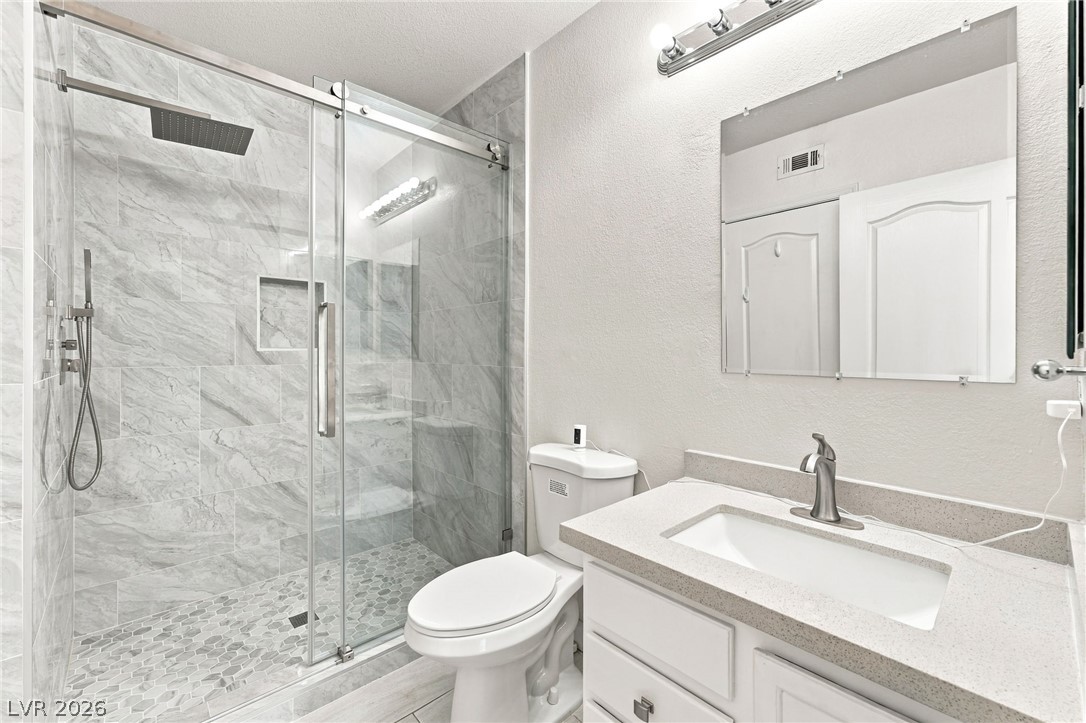 7400 West Flamingo Road, Unit 2013 Las Vegas, NV 89147 - Photo 19 of 34 Gallery Image 19
