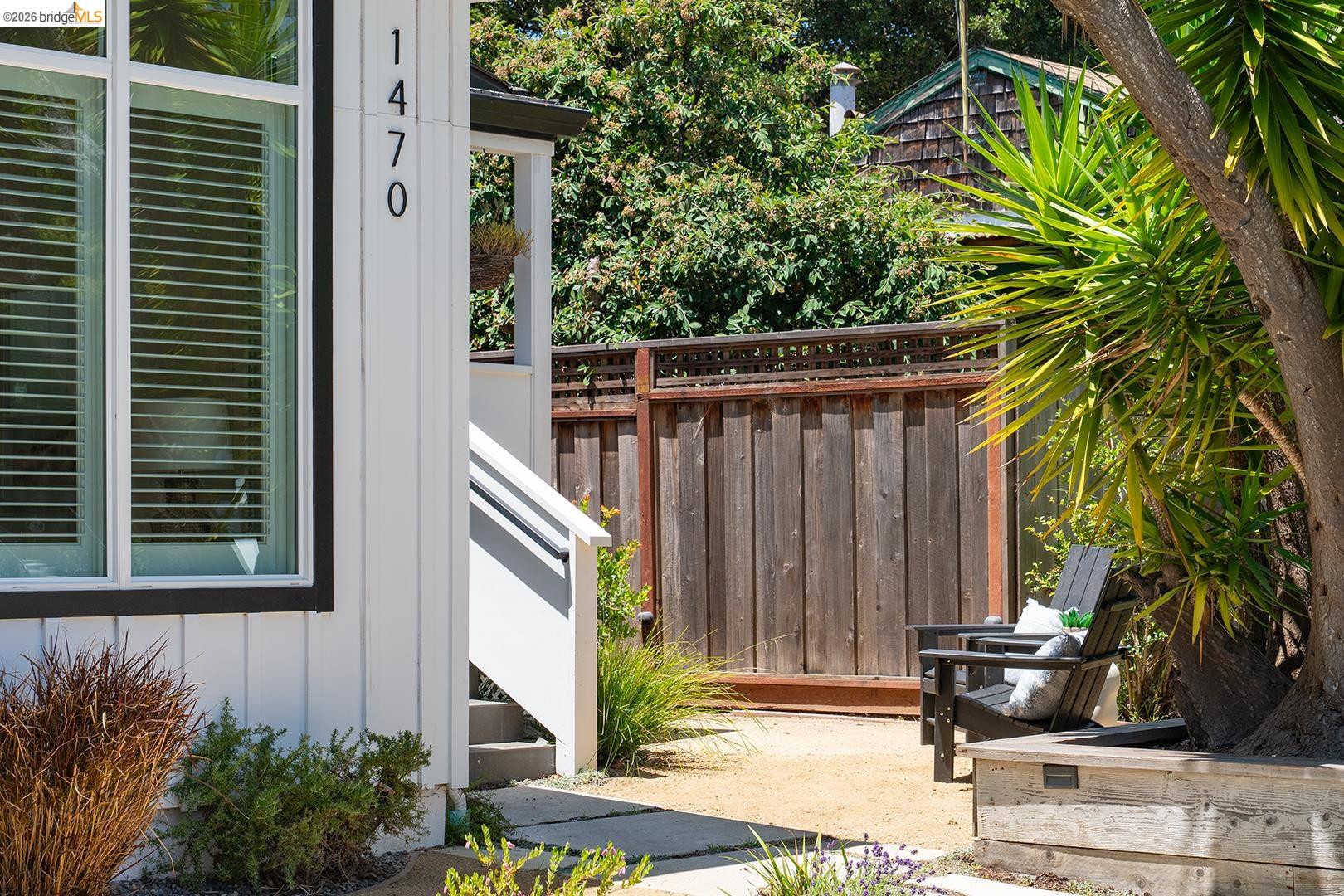 1470 Cornell Avenue Berkeley, CA 94702 - Photo 5 of 61