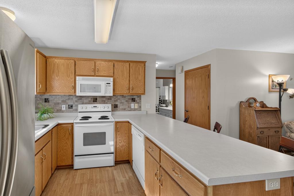 708 2nd Street Southwest Kasson, MN 55944 - Photo 11 of 22