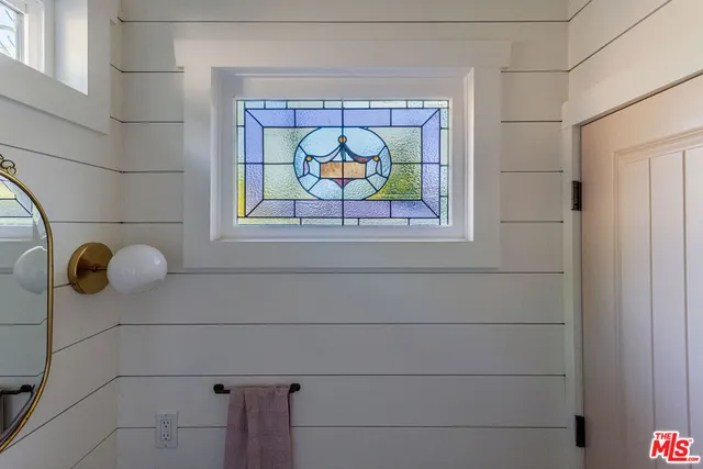 a view of a backyard with plants