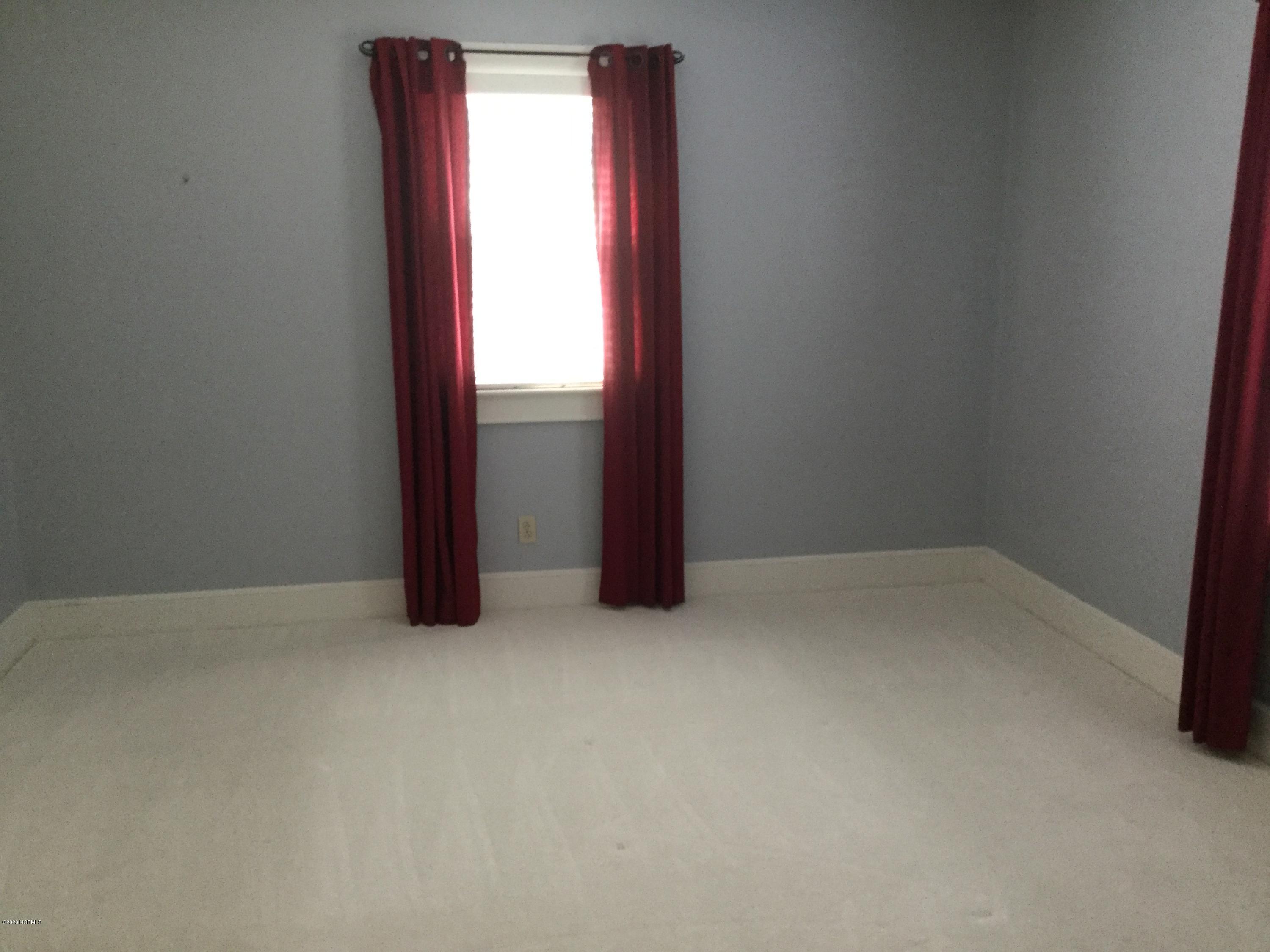 1610 Tryon Road New Bern, NC 28560 - Photo 24 of 32 IMG_1546