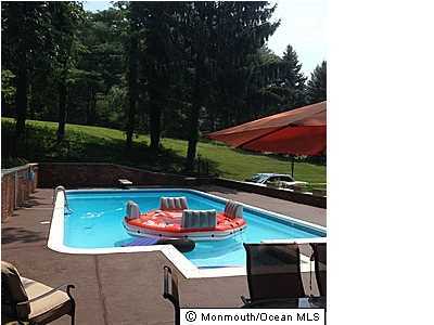 1 Robin Road Holmdel, NJ 07733 - Photo 11 of 12 Additional Photo