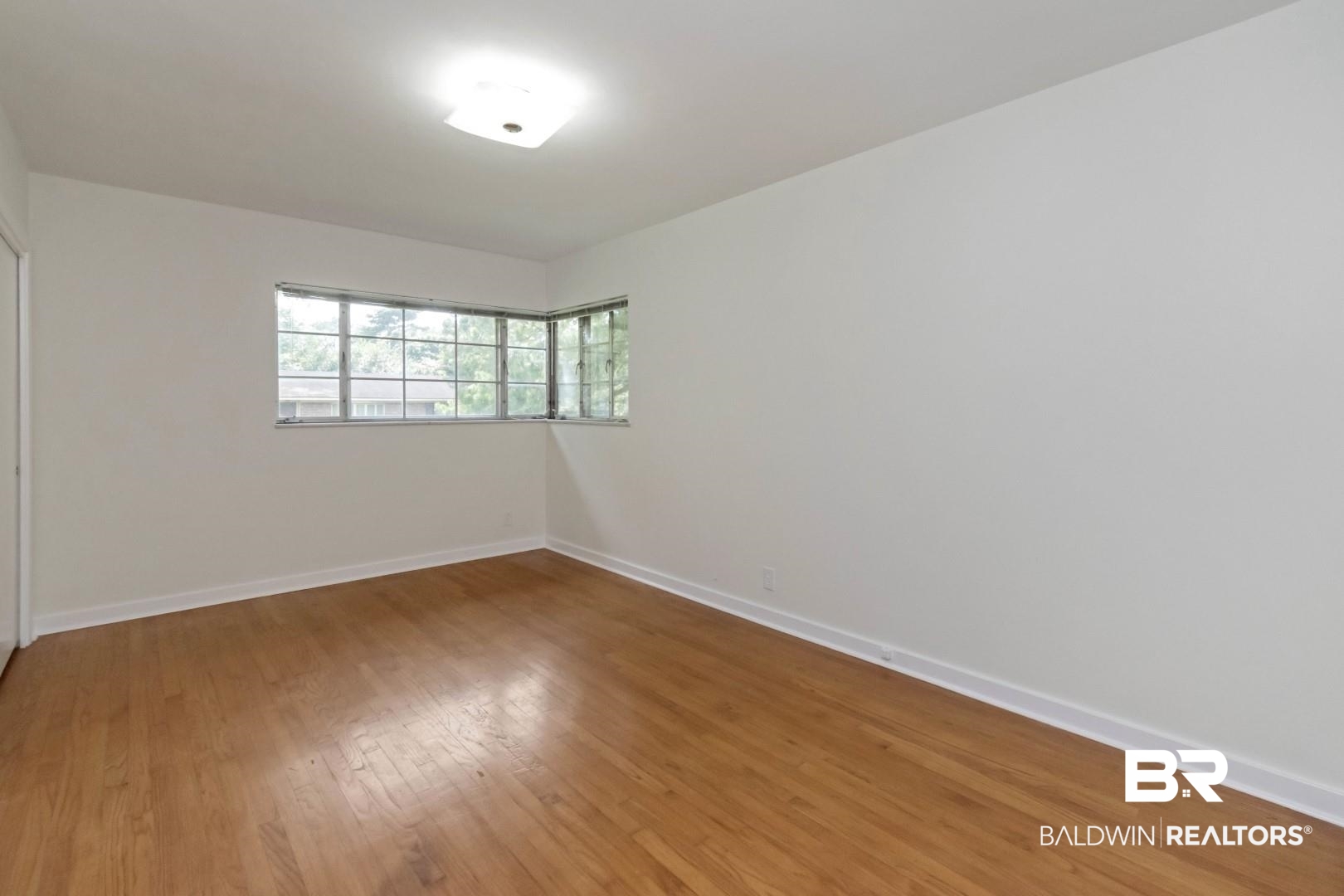 251 Irvine Road Mobile, AL 36606 - Photo 8 of 22