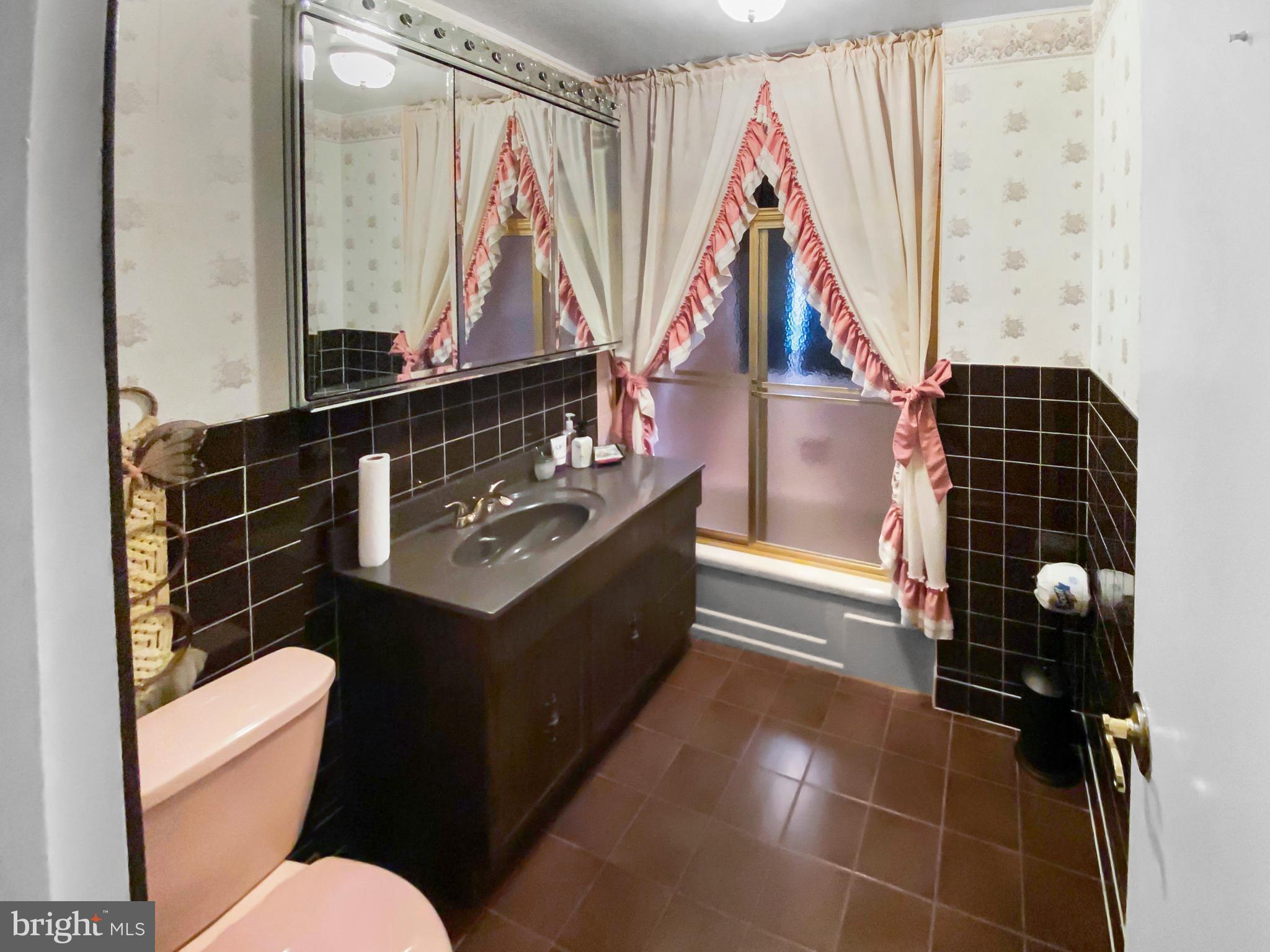 7761 Clements Road Wyncote, PA 19095 - Photo 23 of 33 Gallery Image 23