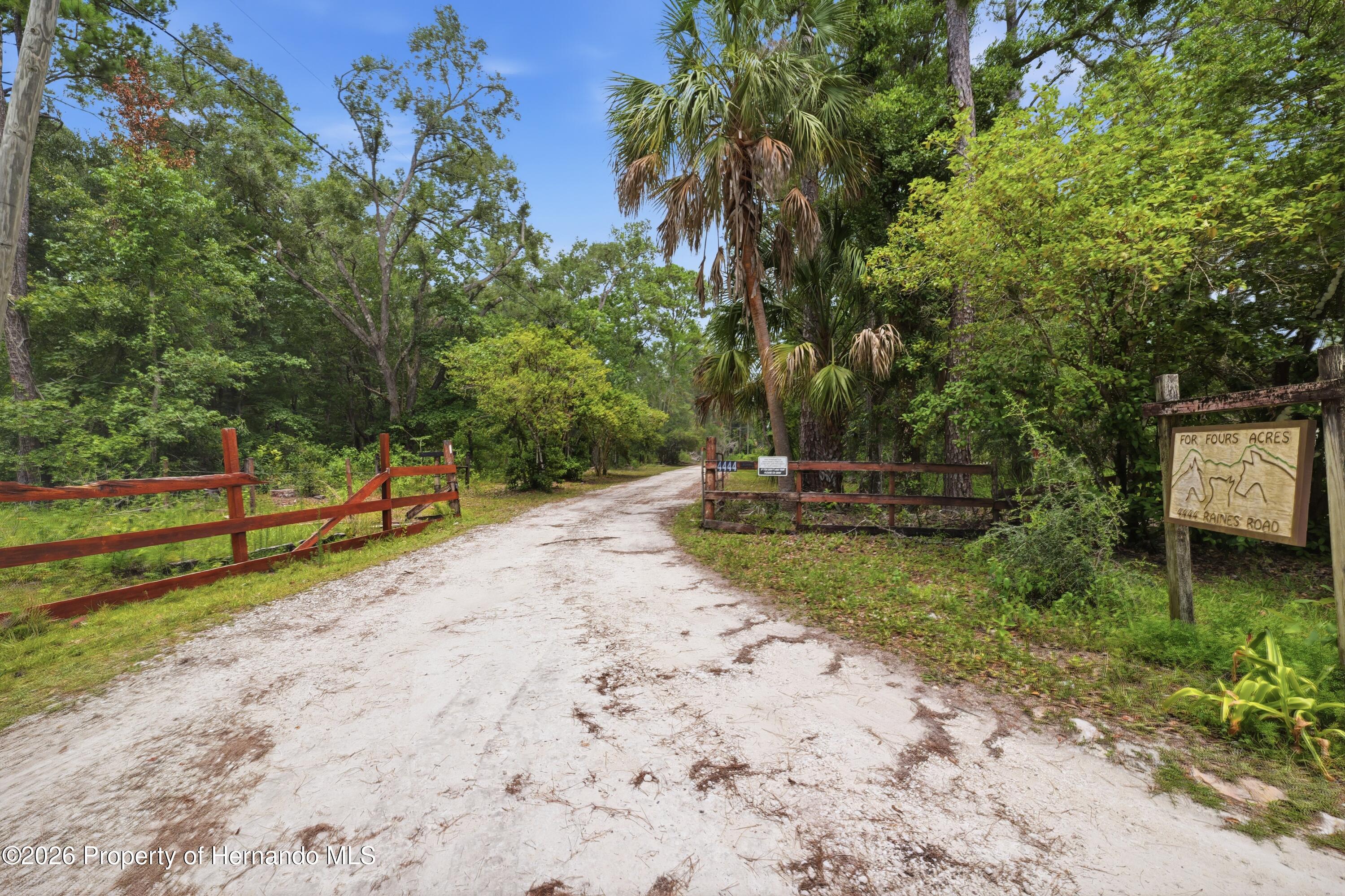 4444 Raines Road Brooksville, FL 34604 - Photo 51 of 65 Gallery Image 51