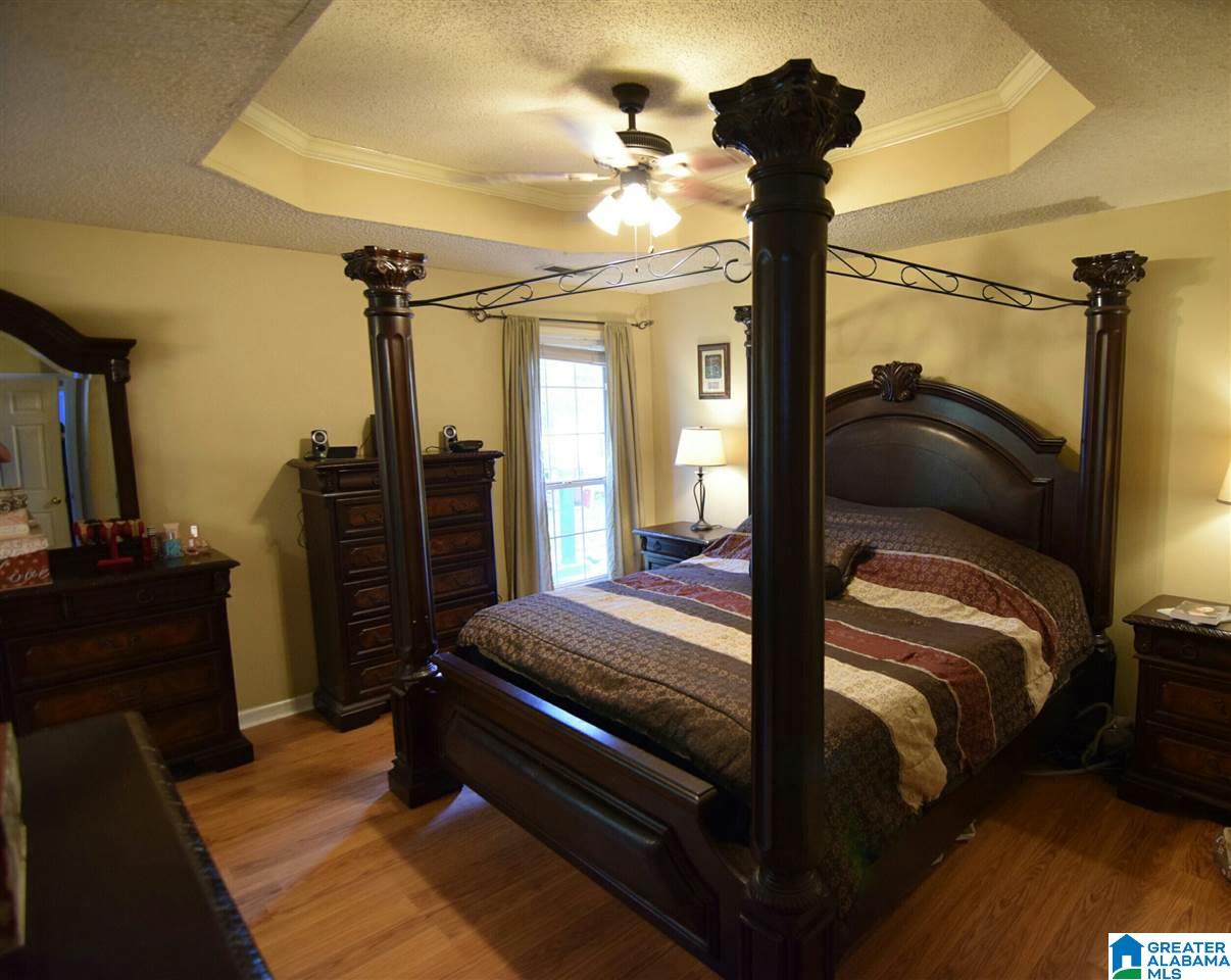 208 Greenfield Lane Alabaster, AL 35007 - Photo 16 of 41