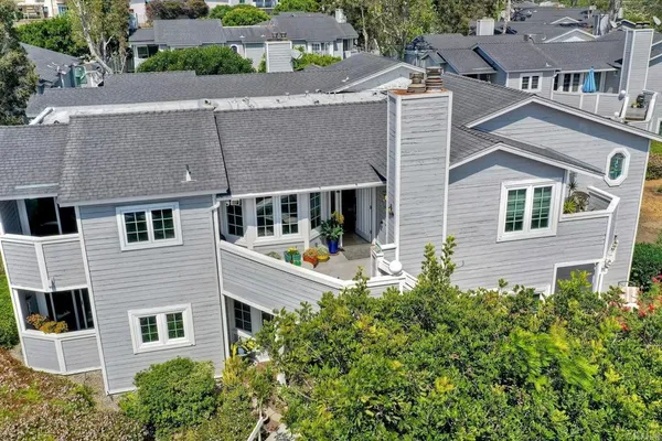 $1,035,000 | 2132 South Coast Highway, Oceanside, CA 92054