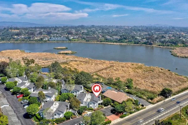 $1,035,000 | 2132 South Coast Highway, Oceanside, CA 92054
