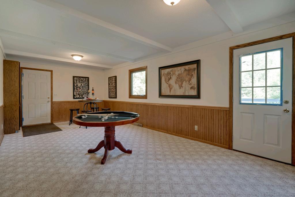 4806 Hamilton Road Minnetonka, MN 55345 - Photo 12 of 21