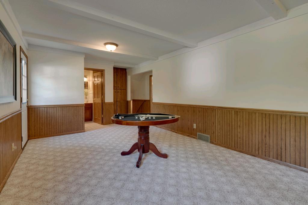 4806 Hamilton Road Minnetonka, MN 55345 - Photo 13 of 21