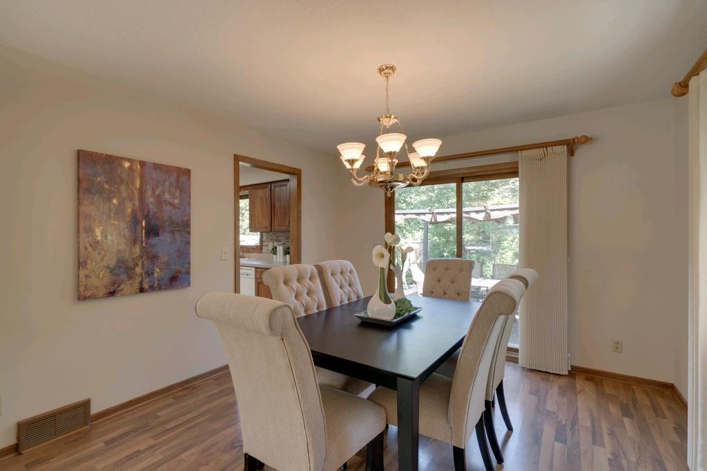 4806 Hamilton Road Minnetonka, MN 55345 - Photo 6 of 21