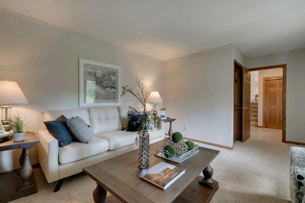 4806 Hamilton Road Minnetonka, MN 55345 - Photo 10 of 21