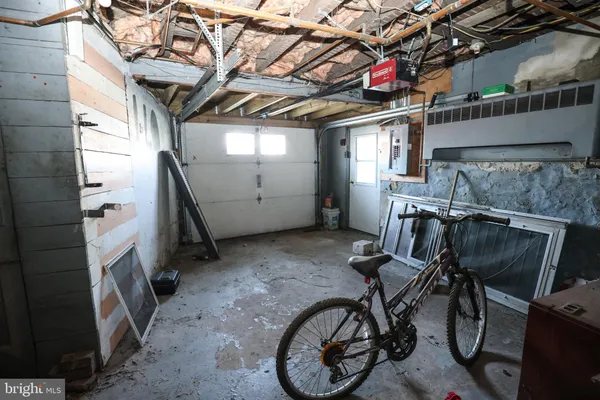 a view of a storage & utility room