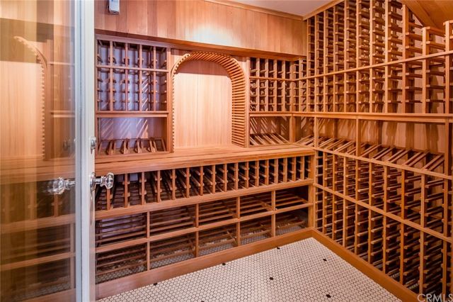 $8,187,000 | 543 Emerald Bay, Laguna Beach, CA 92651