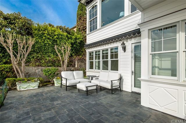 $8,187,000 | 543 Emerald Bay, Laguna Beach, CA 92651