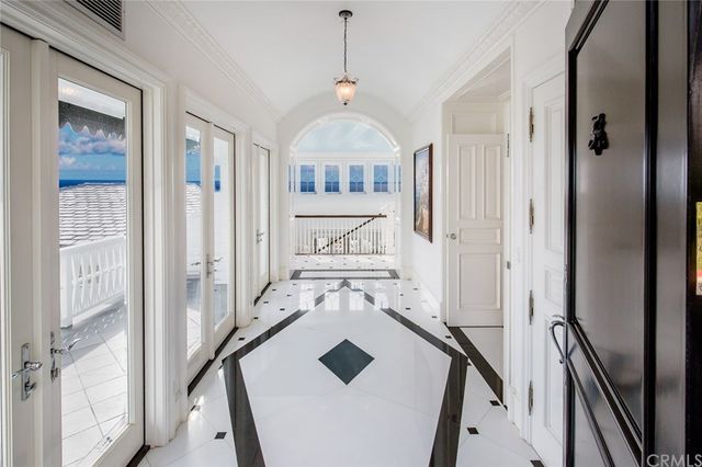 $8,187,000 | 543 Emerald Bay, Laguna Beach, CA 92651