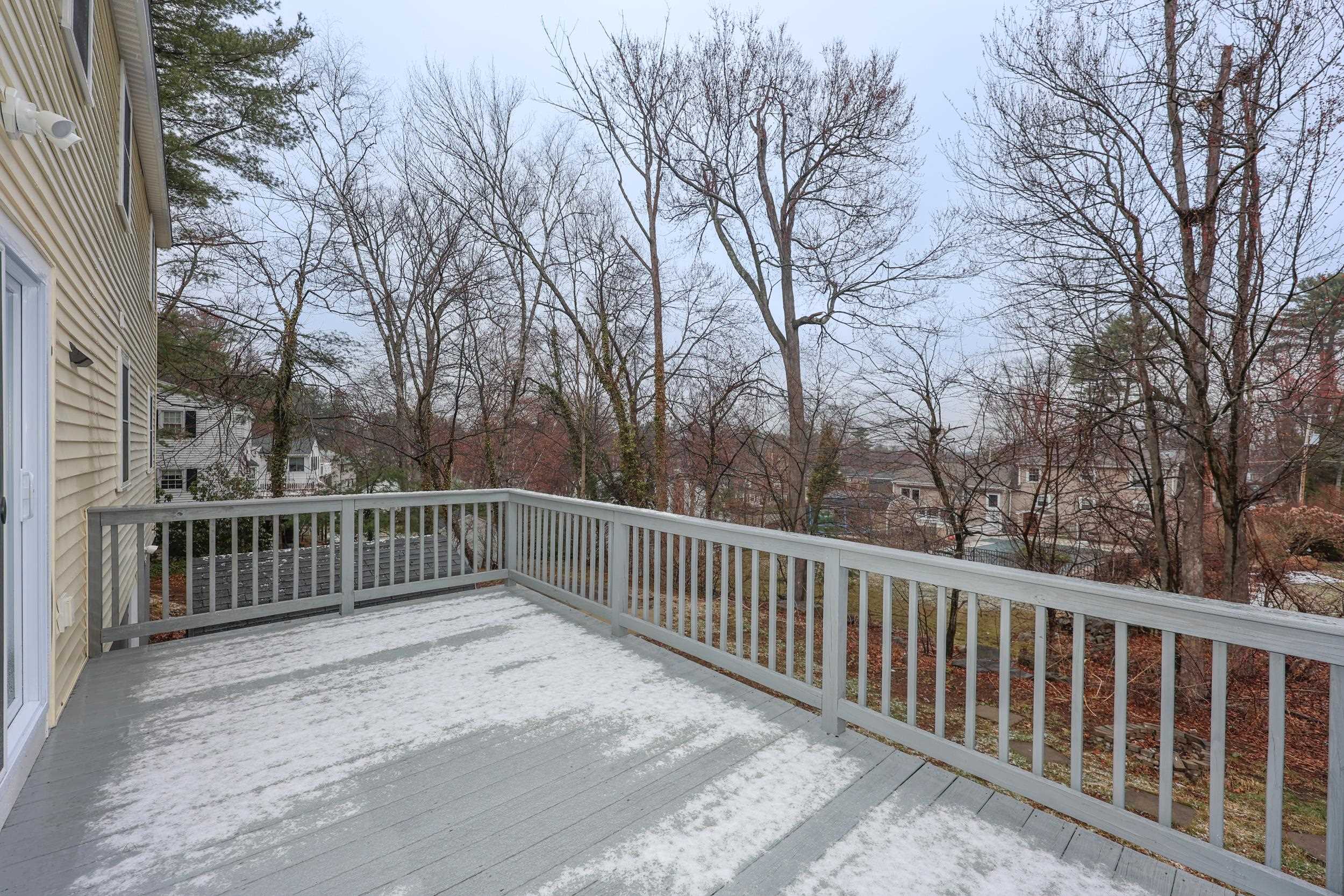 29 Nightingale Road Nashua, NH 03062 - Photo 25 of 26 Gallery Image 25