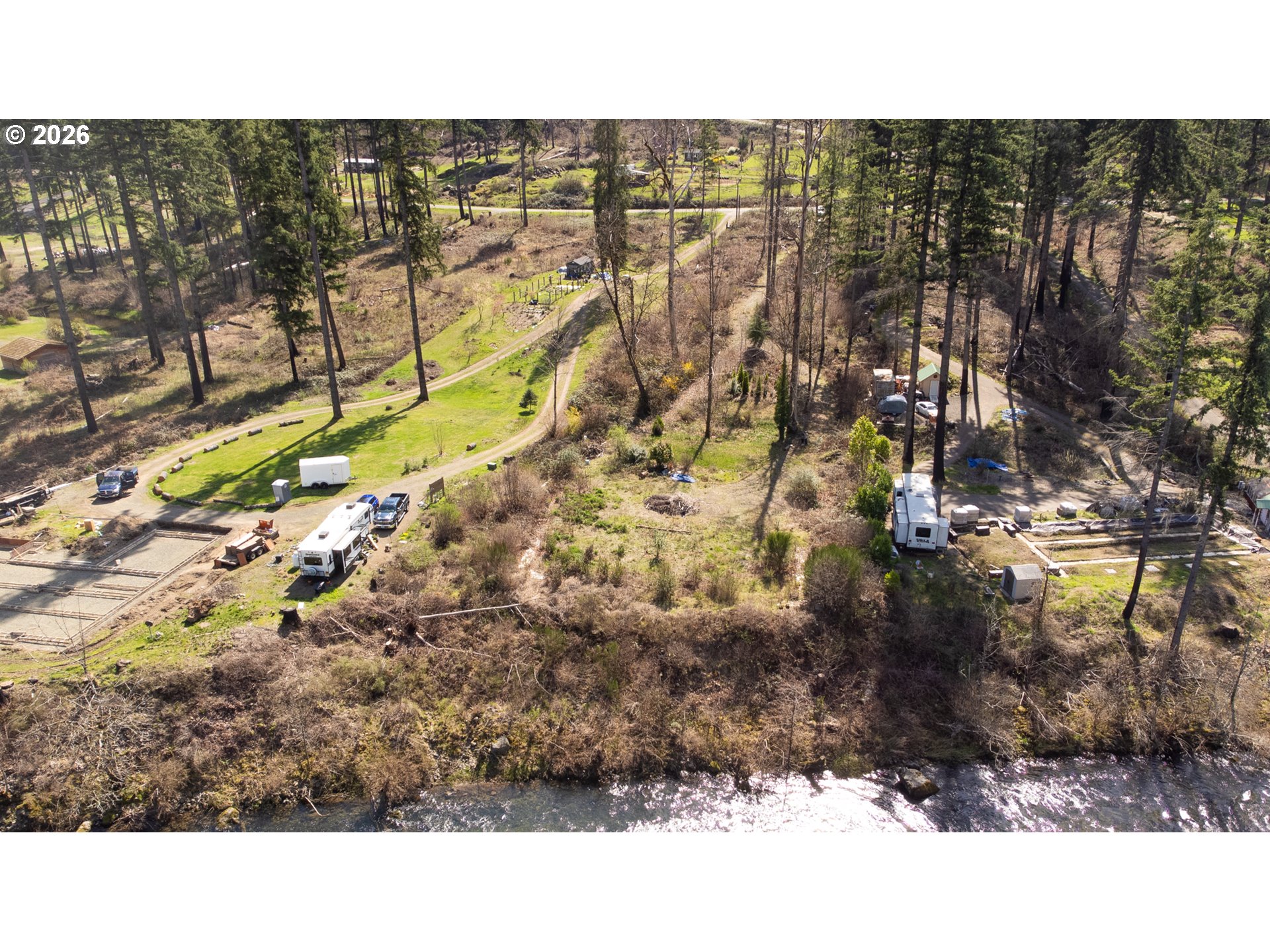 47207 Goodpasture Road Vida, OR 97488 - Photo 9 of 11 a picture of city view