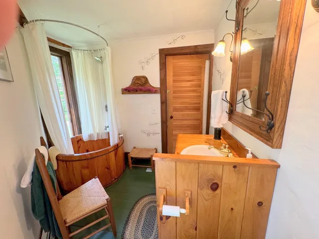 $975,000 | 133 Ben Dexter Road, Topsham, VT 05086