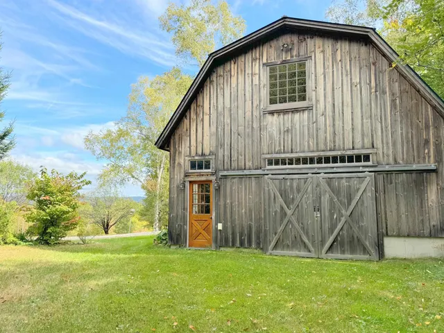 $975,000 | 133 Ben Dexter Road, Topsham, VT 05086