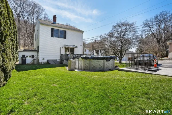 $399,900 | 834 South Main Street, Seymour, CT 06483
