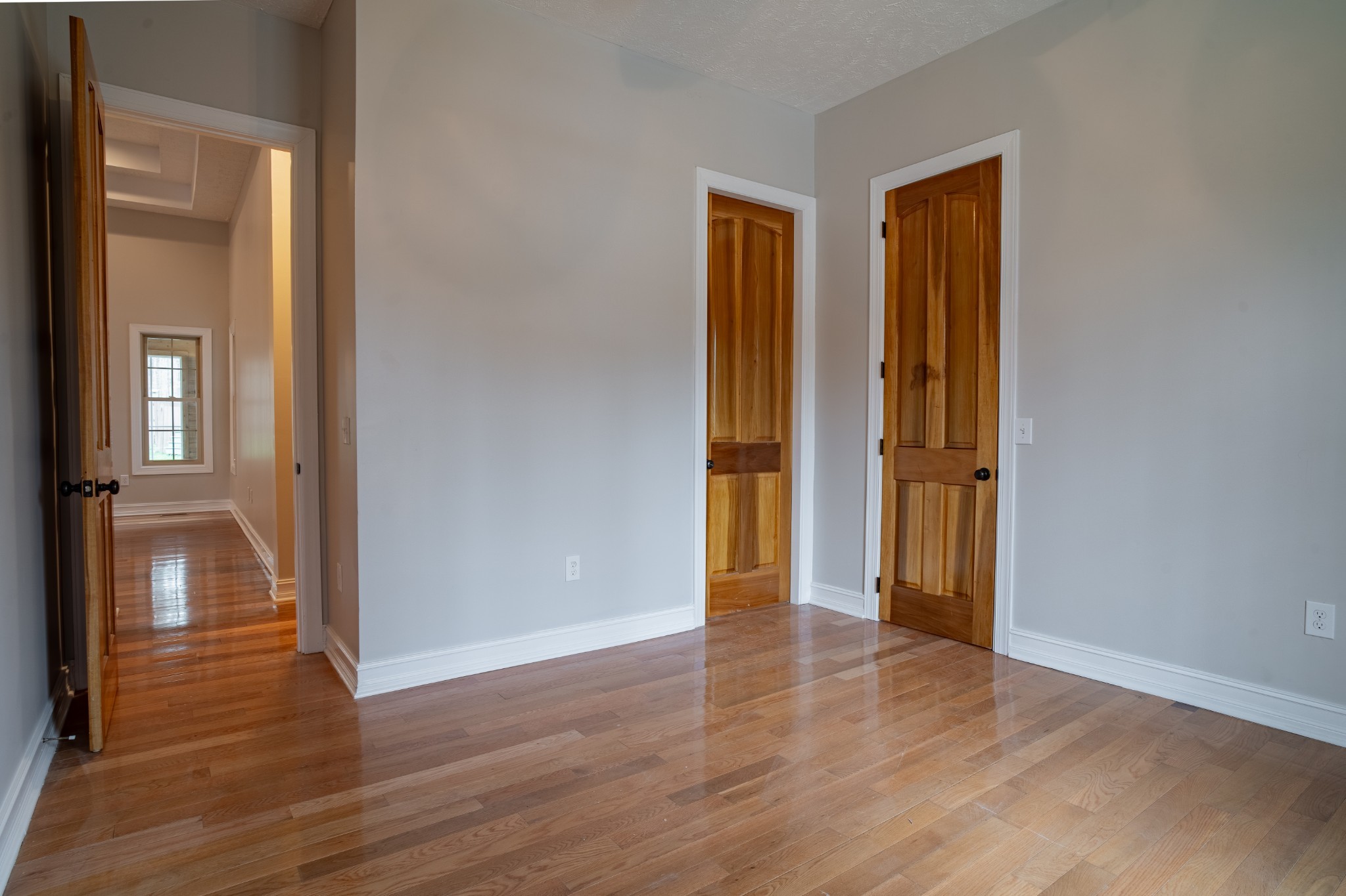550 Laurel Crown Road Manchester, TN 37355 - Photo 69 of 87 a view of entryway with wooden floor