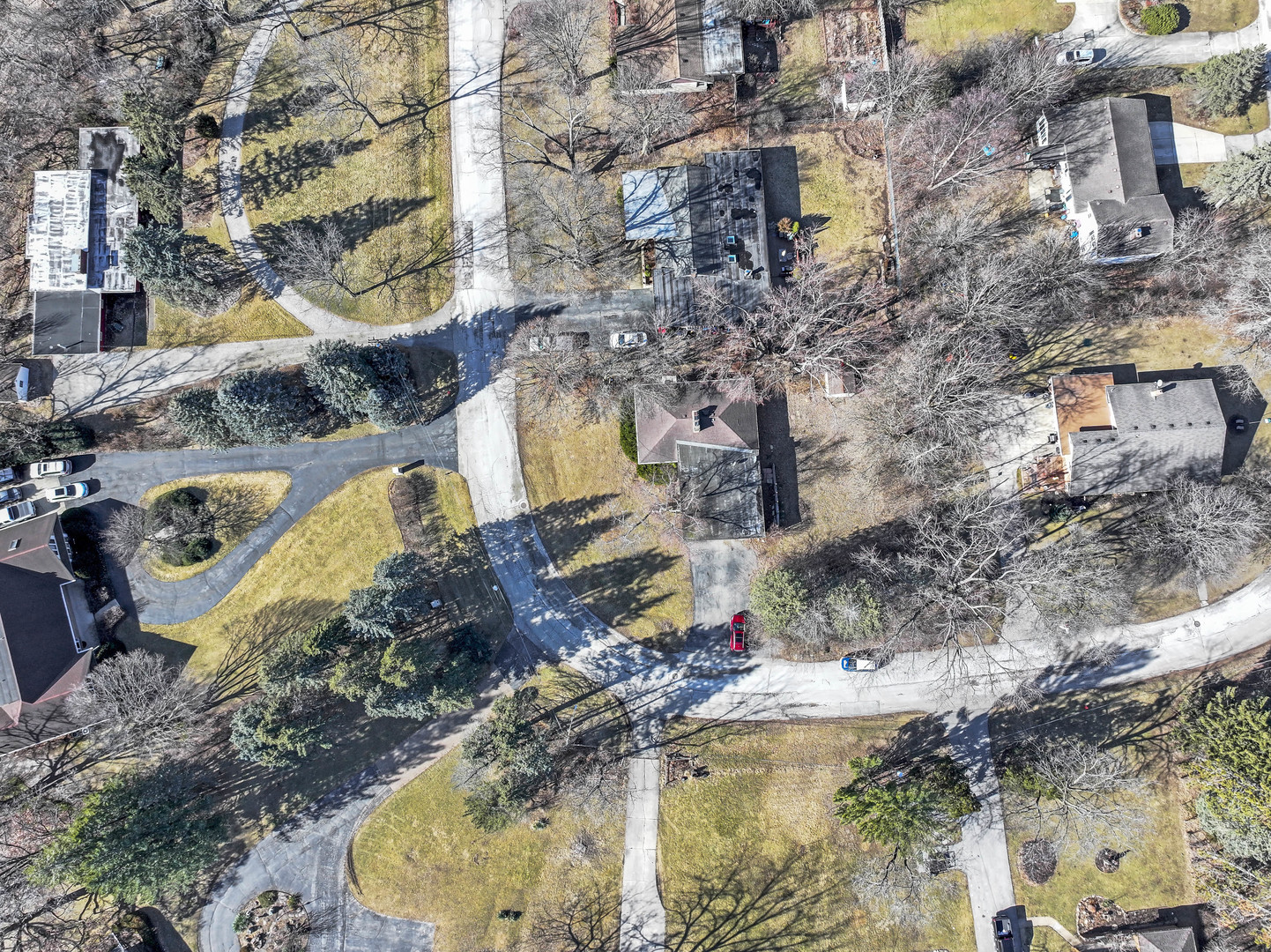 938 Hillcrest Road Elgin, IL 60123 - Photo 21 of 24 a view of swimming pool