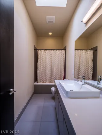 $8,000 | 7447 Yonie Court, Las Vegas, NV 89117