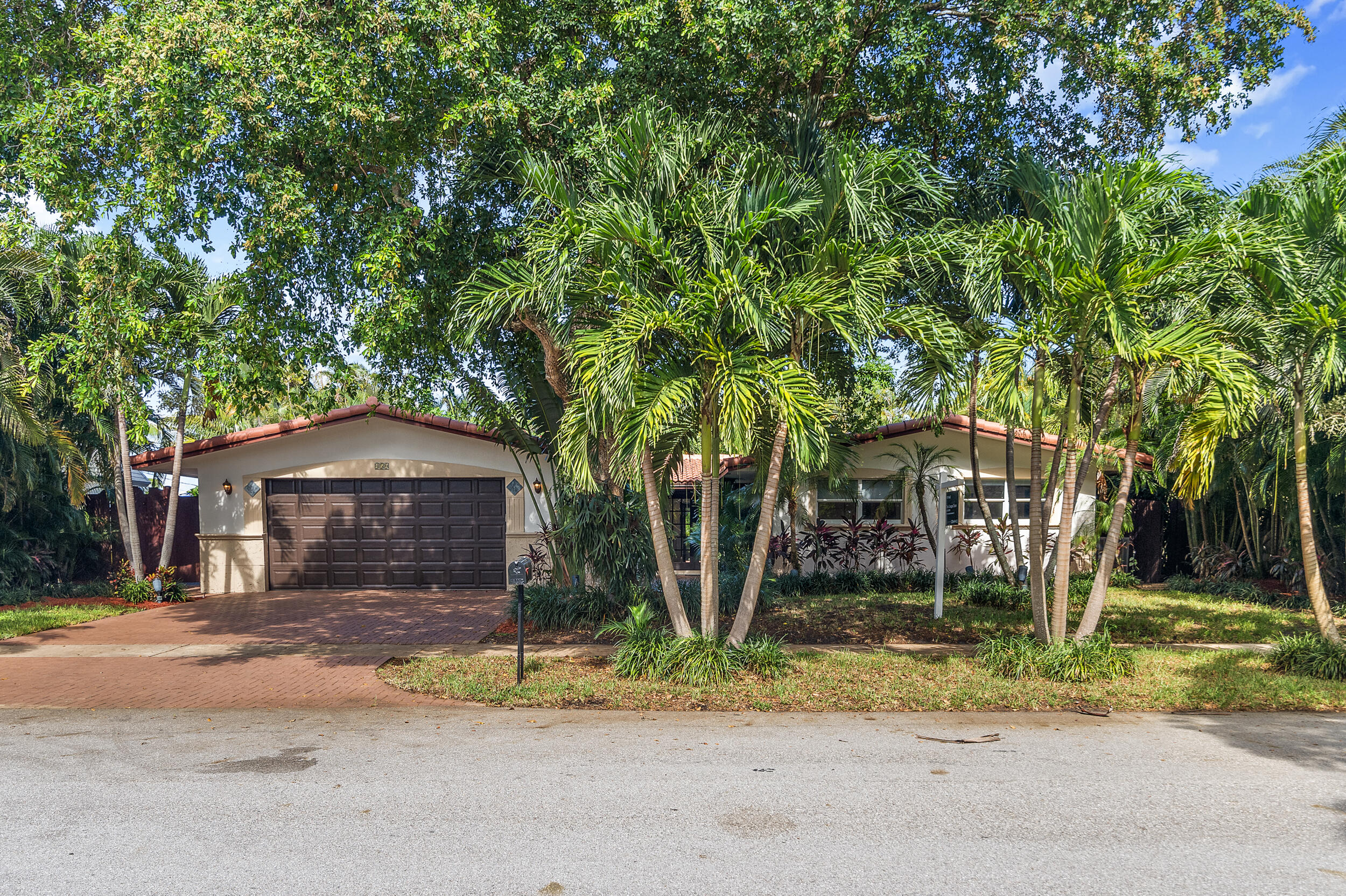 450 Northwest 14th Avenue Boca Raton, FL 33486 - Photo 3 of 60 67__dsc1467