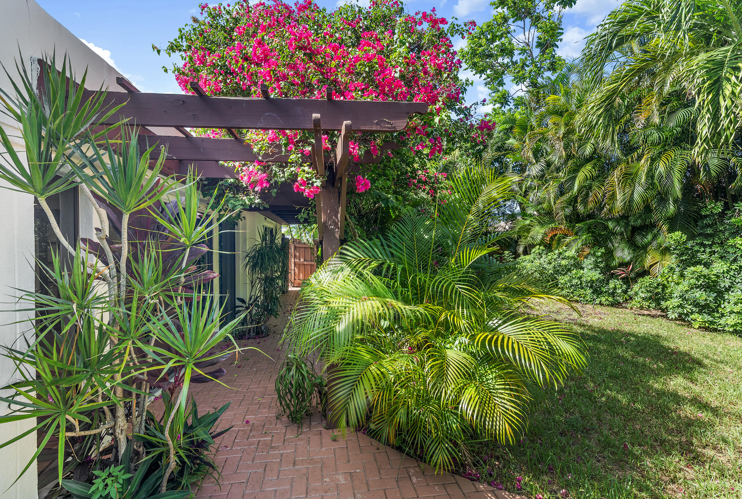 450 Northwest 14th Avenue Boca Raton, FL 33486 - Photo 59 of 60 60__dsc1432