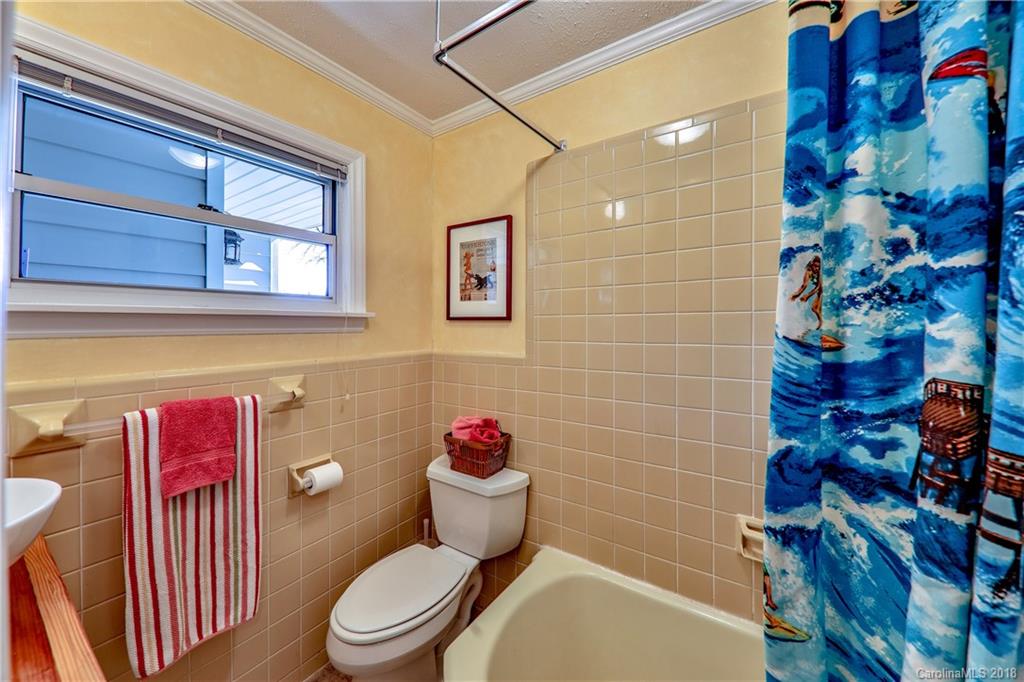 8420 Island Point Road Charlotte, NC 28278 - Photo 17 of 35 Gallery Image 17
