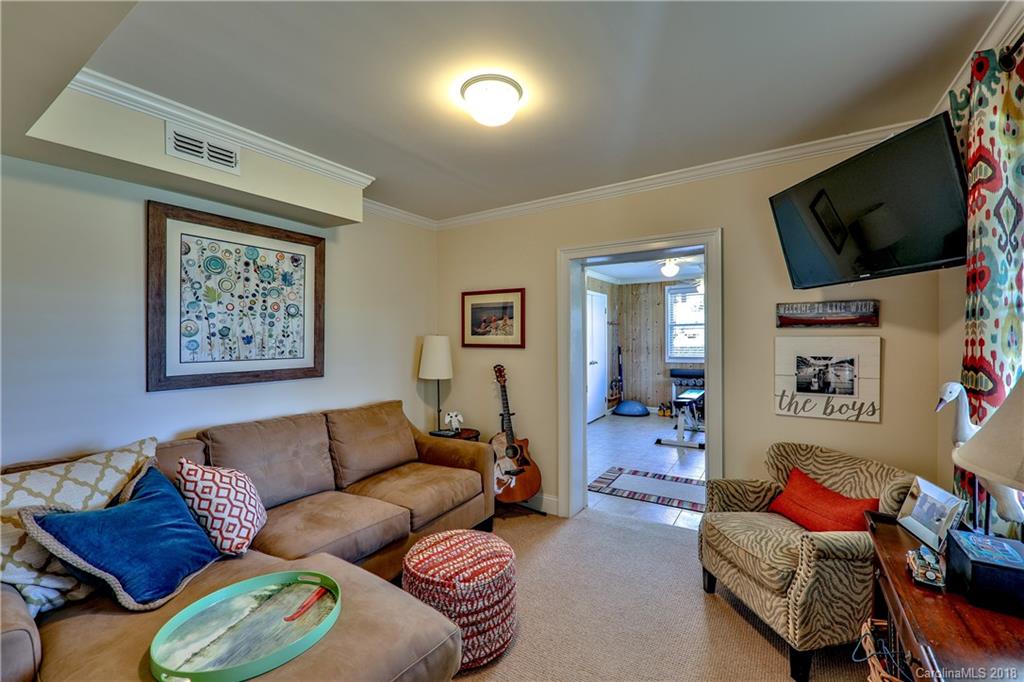8420 Island Point Road Charlotte, NC 28278 - Photo 19 of 35 Gallery Image 19