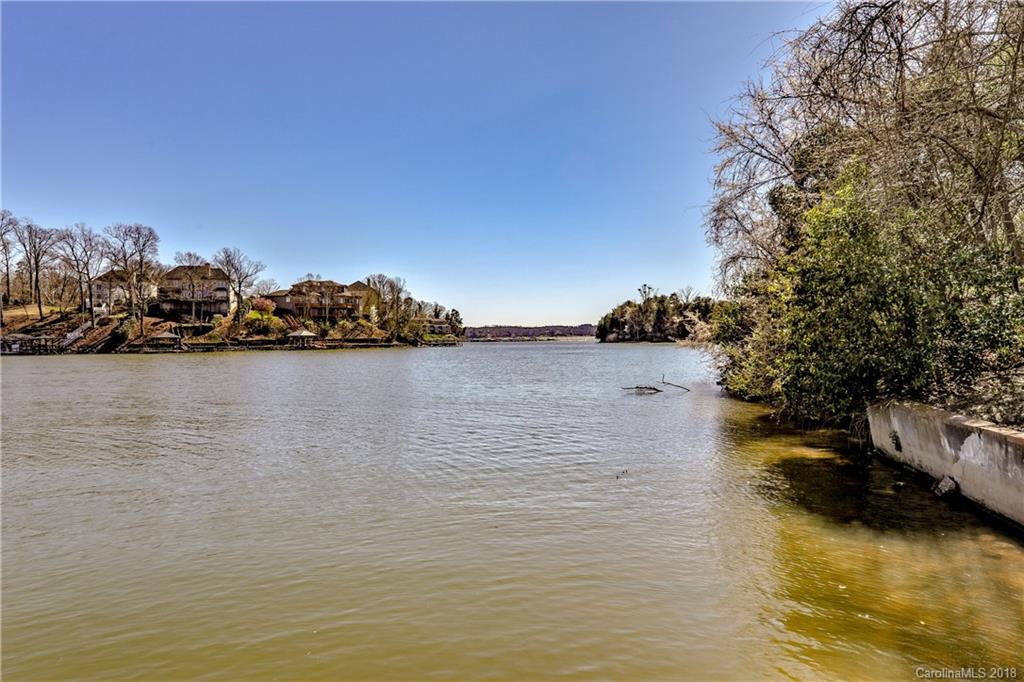 8420 Island Point Road Charlotte, NC 28278 - Photo 31 of 35 Gallery Image 31