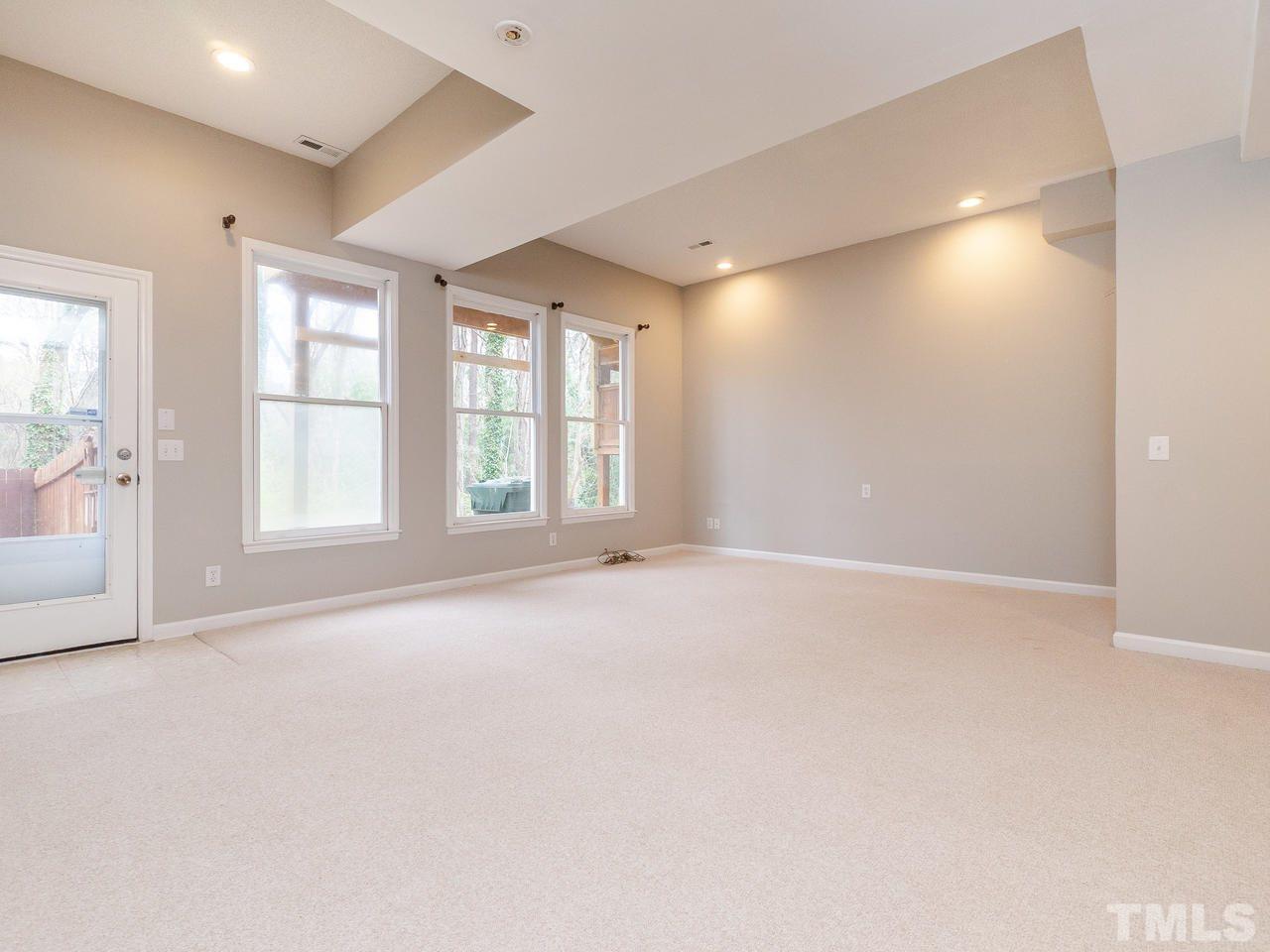 210 Kingsmill Road Cary, NC 27511 - Photo 17 of 20 Gallery Image 17