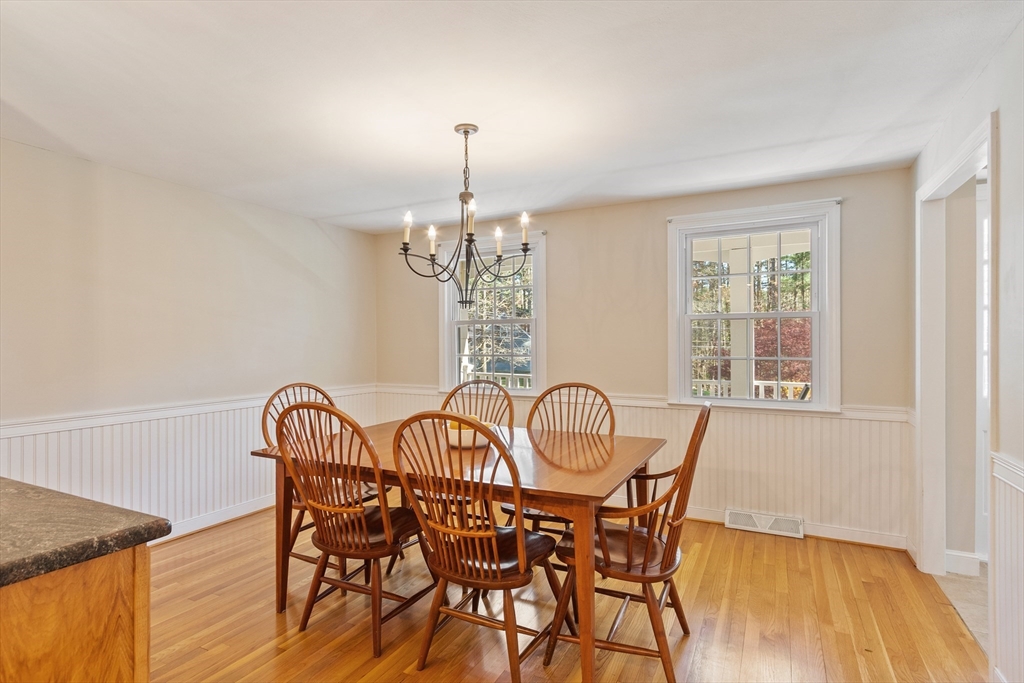 7 Long Meadow Road Westford, MA 01886 - Photo 12 of 42 Gallery Image 12