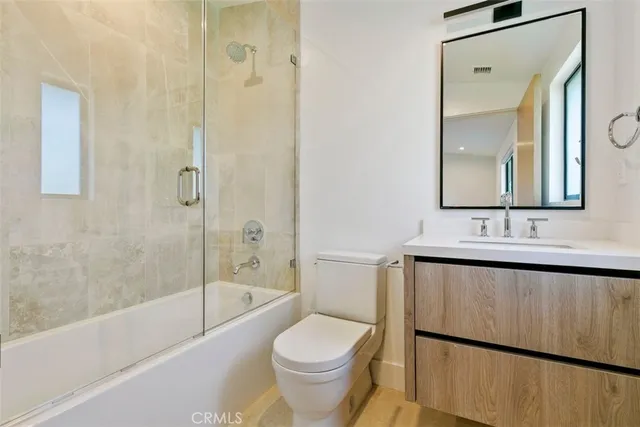 $22,500 | 17269 Luverne Place, Encino, CA 91316