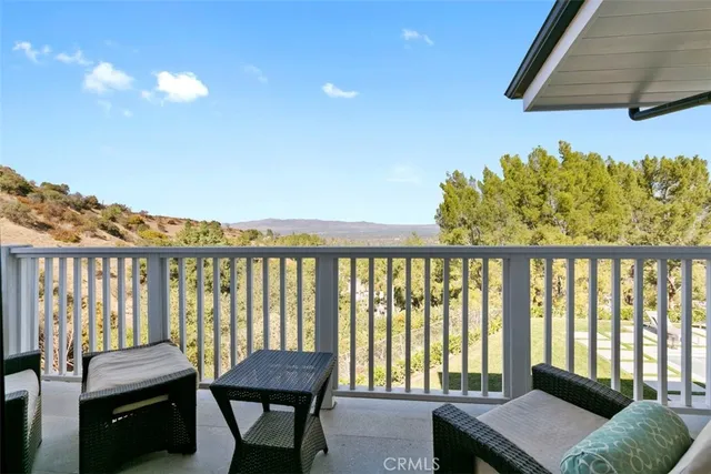 $22,500 | 17269 Luverne Place, Encino, CA 91316